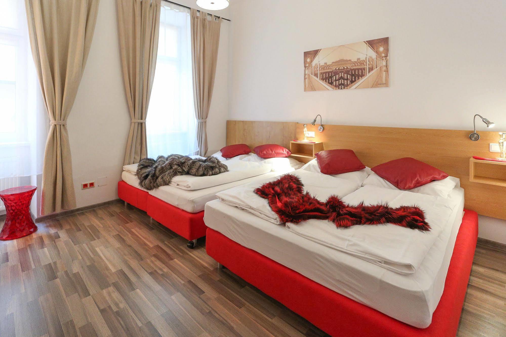 Margareten Long Stay Apartments Виена Екстериор снимка