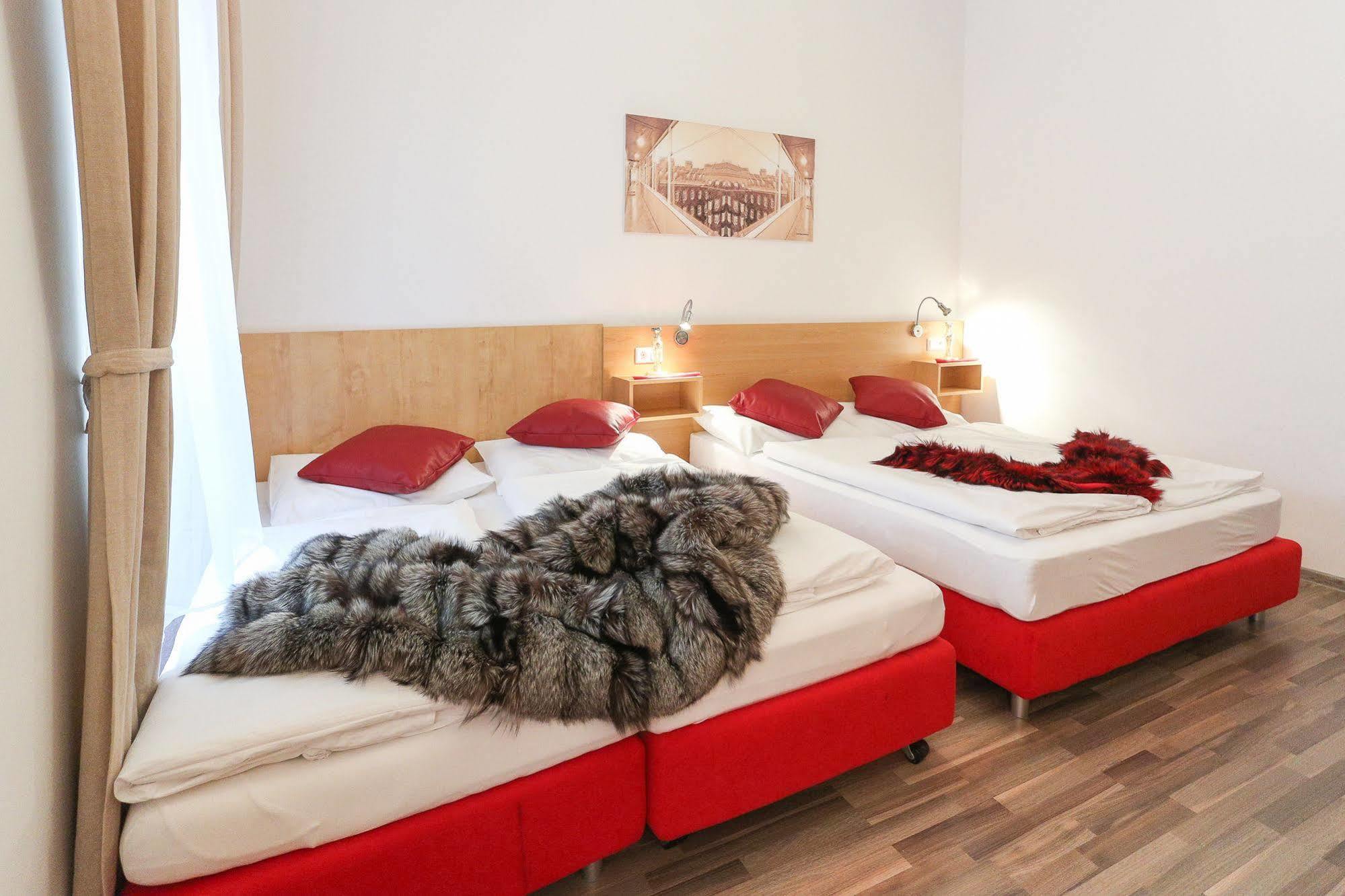 Margareten Long Stay Apartments Виена Екстериор снимка